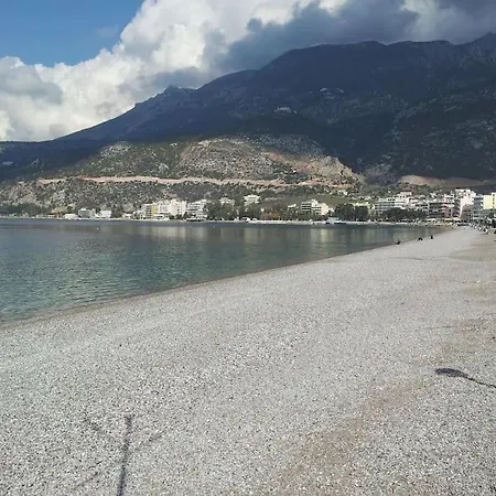 Seaside Family * Λουτράκι