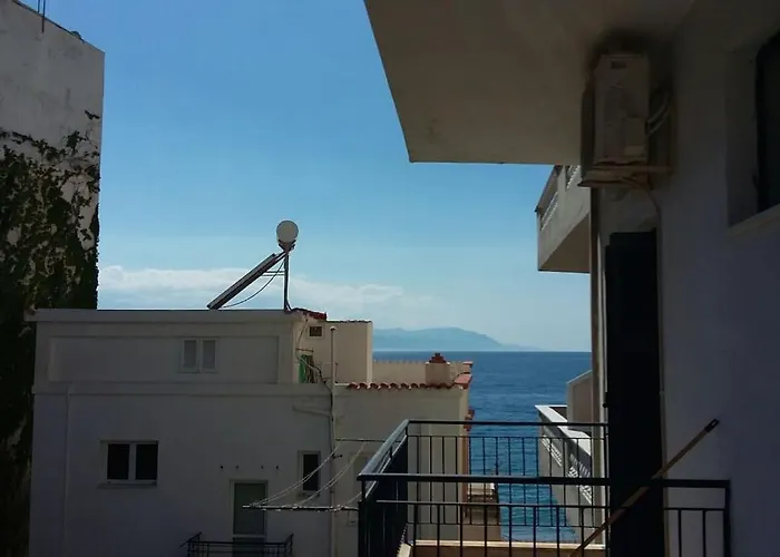 Seaside Family Loutráki